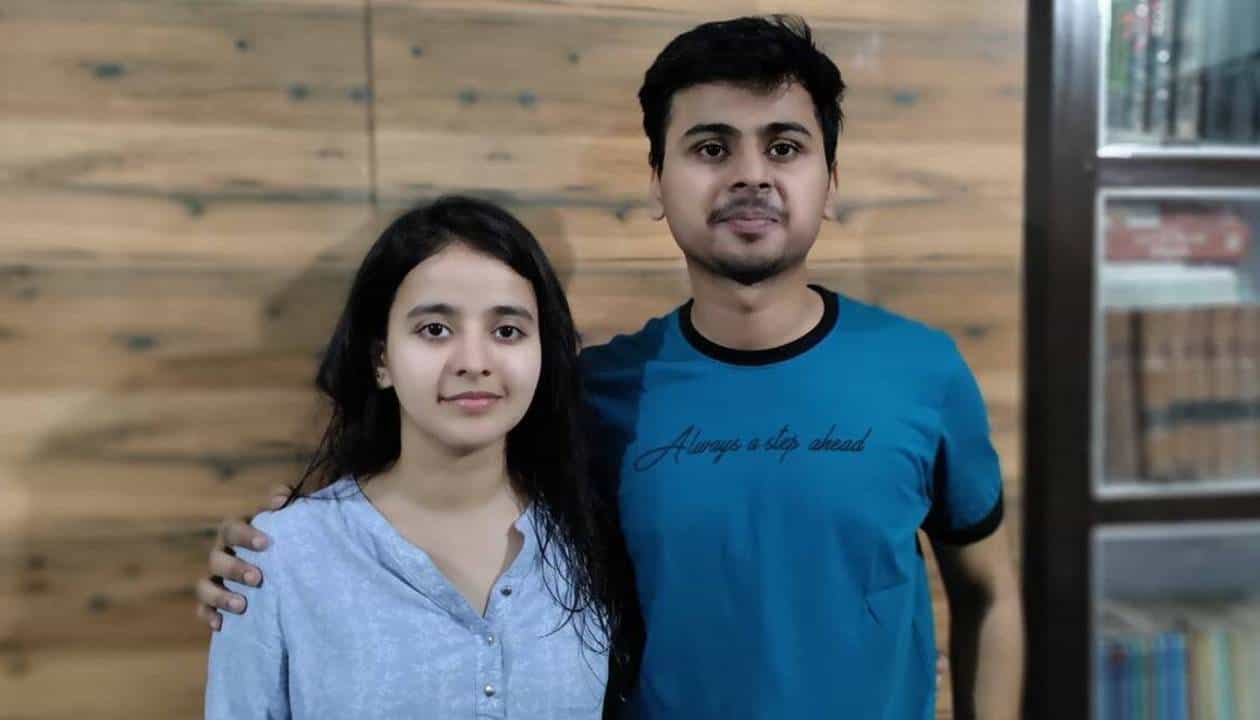CA Success Story: ಸಿಎ ಪರೀಕ್ಷೆಯಲ್ಲಿ 800ಕ್ಕೆ 614 ಅಂಕ ಗಳಿಸಿ ದೇಶಕ್ಕೇ ಮೊದಲ ಸ್ಥಾನ ಪಡೆದ ನಂದಿನಿ; ಈಕೆಯ ಅಣ್ಣನೂ 18ನೇ ರ್ಯಾಂಕ್ CA Success Story: ಸಿಎ ಪರೀಕ್ಷೆಯಲ್ಲಿ 800ಕ್ಕೆ 614 ಅಂಕ ಗಳಿಸಿ ದೇಶಕ್ಕೇ ಮೊದಲ ಸ್ಥಾನ ಪಡೆದ ನಂದಿನಿ; ಈಕೆಯ ಅಣ್ಣನೂ 18ನೇ ರ್ಯಾಂಕ್