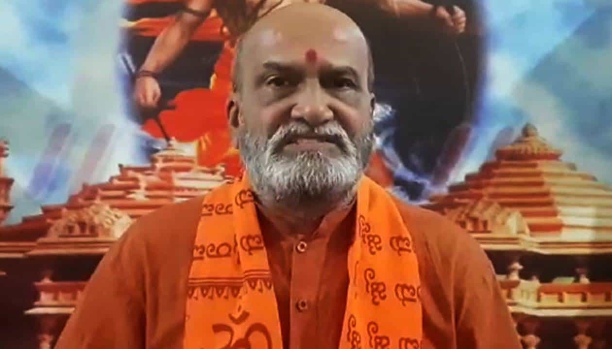 ರಾಜಕಾರಣಿಗಳು ನಿಜವಾದ ಗೂಂಡಾಗಳು; ಚುನಾವಣೆ ಬಂದಾಗ ಹಿಂದೂಗಳ ಬಳಸಿಕೊಳ್ತಾರೆ, ಆ ಮೇಲೆ ರೌಡಿಶೀಟರ್ ಹಾಕ್ತಾರೆ: ಮುತಾಲಿಕ್ ವಾಗ್ದಾಳಿ