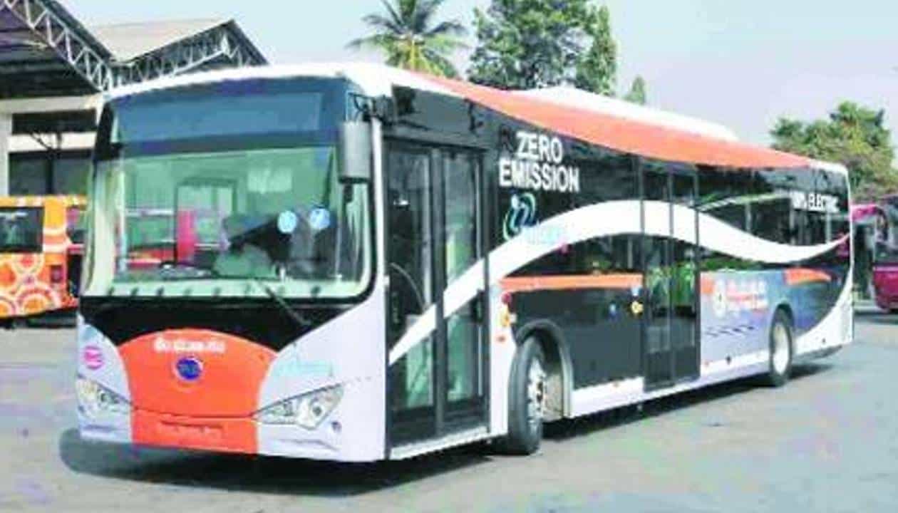 BMTC Electric Bus: ಗುರುವಾರ, ಸೆ. 30ರಂದು ಬಿಎಂಟಿಸಿ ಮೊದಲ ಎಲೆಕ್ಟ್ರಿಕ್ ಬಸ್ ಅನಾವರಣ BMTC Electric Bus: ಗುರುವಾರ, ಸೆ. 30ರಂದು ಬಿಎಂಟಿಸಿ ಮೊದಲ ಎಲೆಕ್ಟ್ರಿಕ್ ಬಸ್ ಅನಾವರಣ