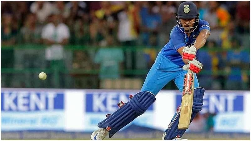 Happy Birthday Manish Pandey: ಬರ್ತ್ ಡೇ ಸಂಭ್ರಮದಲ್ಲಿರುವ ಮನೀಶ್ ಪಾಂಡೆಗೆ ಬಿಸಿಸಿಐನಿಂದ ಸಿಗಲಿಲ್ಲ ಸಂತೋಷದ ಉಡುಗೊರೆ Happy Birthday Manish Pandey: ಬರ್ತ್ ಡೇ ಸಂಭ್ರಮದಲ್ಲಿರುವ ಮನೀಶ್ ಪಾಂಡೆಗೆ ಬಿಸಿಸಿಐನಿಂದ ಸಿಗಲಿಲ್ಲ ಸಂತೋಷದ ಉಡುಗೊರೆ