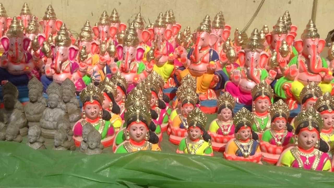 ಗಣಪತಿ ವಿಗ್ರಹಗಳನ್ನು ಸ್ಪಾನ್ಸರ್ ಮಾಡದ ರಾಜಕಾರಣಿಗಳು; ಗಣೇಶನ ವಿಗ್ರಹಗಳ ಮಾರಾಟದಲ್ಲಿ ತೀವ್ರ ಕುಸಿತ