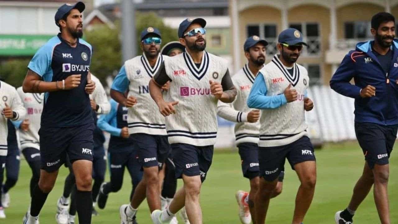 IND vs ENG: ಟೀಂ ಇಂಡಿಯಾದಲ್ಲಿ ಮತ್ತೊಂದು ಕೊರೊನಾ ಪ್ರಕರಣ! 5ನೇ ಟೆಸ್ಟ್ ಆಡುವುದು ಭಾಗಶಃ ಅನುಮಾನ IND vs ENG: ಟೀಂ ಇಂಡಿಯಾದಲ್ಲಿ ಮತ್ತೊಂದು ಕೊರೊನಾ ಪ್ರಕರಣ! 5ನೇ ಟೆಸ್ಟ್ ಆಡುವುದು ಭಾಗಶಃ ಅನುಮಾನ