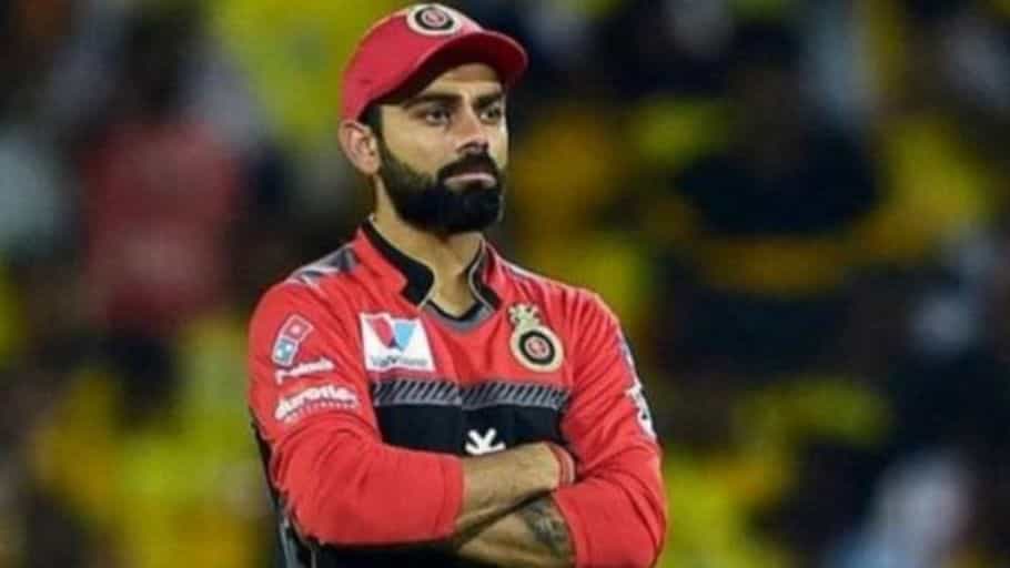 IPL 2021: ಸೋಲಿನೊಂದಿಗೆ ಆರ್ಸಿಬಿ ನಾಯಕತ್ವ ತೊರೆದ ಕೊಹ್ಲಿ; ಕಪ್ ಗೆಲ್ಲಬೇಕೆಂಬ ಅಭಿಮಾನಿಗಳ ಕನಸು ಈ ವರ್ಷವೂ ನನಸಾಗಲಿಲ್ಲ IPL 2021: ಸೋಲಿನೊಂದಿಗೆ ಆರ್ಸಿಬಿ ನಾಯಕತ್ವ ತೊರೆದ ಕೊಹ್ಲಿ; ಕಪ್ ಗೆಲ್ಲಬೇಕೆಂಬ ಅಭಿಮಾನಿಗಳ ಕನಸು ಈ ವರ್ಷವೂ ನನಸಾಗಲಿಲ್ಲ