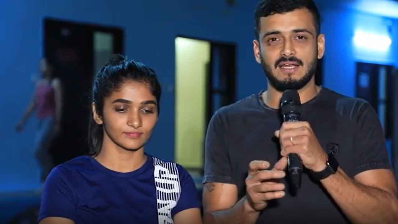 ‘ಮದುವೆ ಯಾವಾಗ’ ಎನ್ನುವ ಪ್ರಶ್ನೆಗೆ ದಿವ್ಯಾ ಉರುಡುಗ ಪಕ್ಕದಲ್ಲೇ ನಿಂತು ಉತ್ತರಿಸಿದ ಅರವಿಂದ್ ಕೆಪಿ