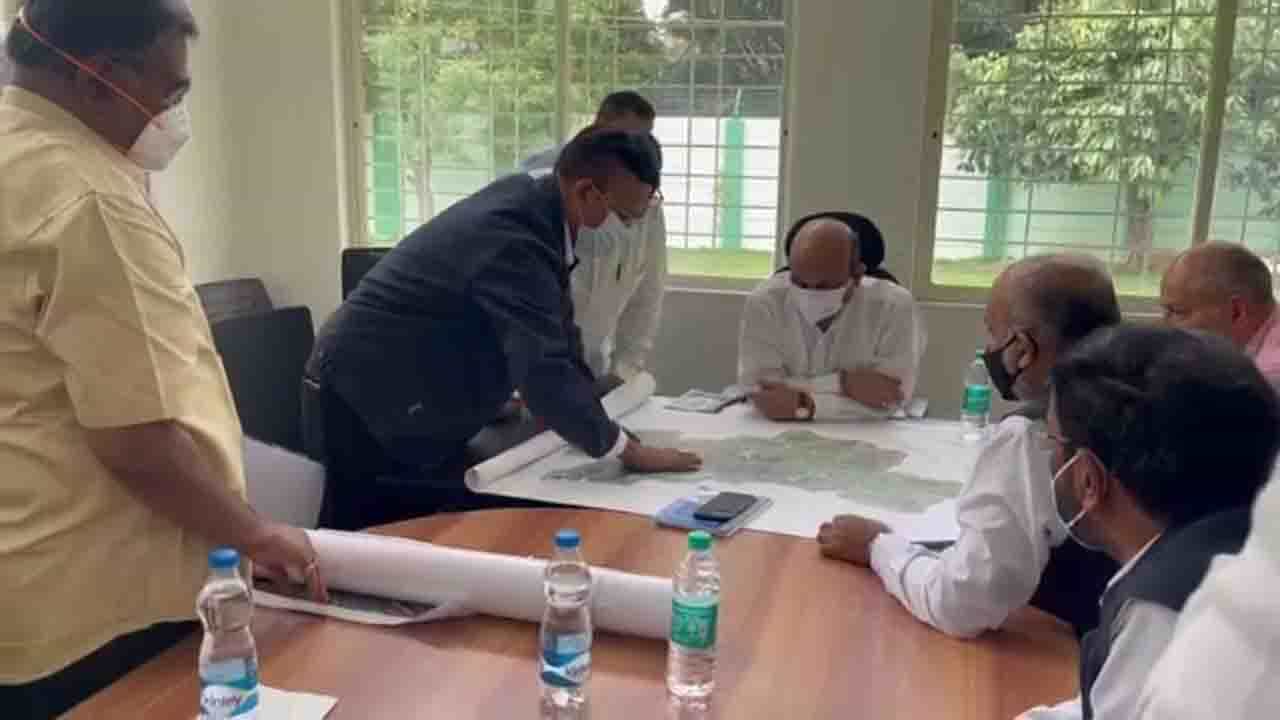 ಸಿಎಂ ಬೊಮ್ಮಾಯಿ ಬೆಂಗಳೂರು ಸಿಟಿ ರೌಂಡ್ಸ್; ಮಳೆ ಹಾನಿ, ಕಾಮಗಾರಿಗಳ ಪರಿಶೀಲನೆ ಸಿಎಂ ಬೊಮ್ಮಾಯಿ ಬೆಂಗಳೂರು ಸಿಟಿ ರೌಂಡ್ಸ್; ಮಳೆ ಹಾನಿ, ಕಾಮಗಾರಿಗಳ ಪರಿಶೀಲನೆ