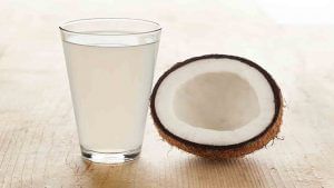 Coconut Water: ತೆಂಗಿನ ನೀರಿನ ಆರೋಗ್ಯ ಪ್ರಯೋಜನಗಳನ್ನು ತಿಳಿದ್ರೆ ನಿಜವಾಗಿಯೂ ಆಶ್ಚರ್ಯವಾಗುತ್ತೆ