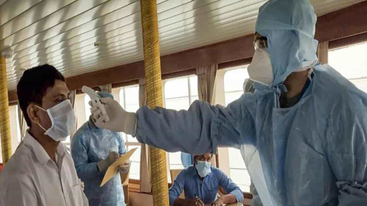 Coronavirus cases in India: ದೇಶದಲ್ಲಿ 22,431 ಹೊಸ ಕೊವಿಡ್ ಪ್ರಕರಣ ಪತ್ತೆ, 318 ಮಂದಿ ಸಾವು Coronavirus cases in India: ದೇಶದಲ್ಲಿ 22,431 ಹೊಸ ಕೊವಿಡ್ ಪ್ರಕರಣ ಪತ್ತೆ, 318 ಮಂದಿ ಸಾವು