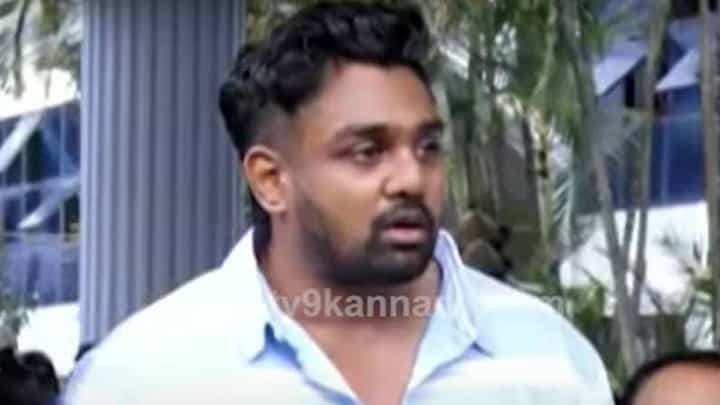 ಪುನೀತ್ ಸರ್ ನಮಗೆಲ್ಲ ಪ್ರೇರಣೆಯಾಗಿದ್ದರು, ಅವರು ಮಾಡುವ ಕಸರತ್ತು ಕಲಿಸಬೇಕೆಂದು ದುಂಬಾಲು ಬೀಳುತ್ತಿದ್ದೆ: ಧ್ರುವ ಸರ್ಜಾ ಪುನೀತ್ ಸರ್ ನಮಗೆಲ್ಲ ಪ್ರೇರಣೆಯಾಗಿದ್ದರು, ಅವರು ಮಾಡುವ ಕಸರತ್ತು ಕಲಿಸಬೇಕೆಂದು ದುಂಬಾಲು ಬೀಳುತ್ತಿದ್ದೆ: ಧ್ರುವ ಸರ್ಜಾ