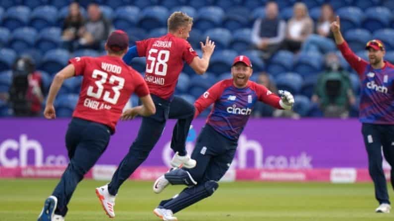 Ashes 2021: ಆ್ಯಶಸ್ ಸರಣಿಗೂ ಮುನ್ನ ಆಂಗ್ಲರಿಗೆ ಸಿಹಿ ಸುದ್ದಿ! ಇಂಗ್ಲೆಂಡ್ ತಂಡಕ್ಕೆ ಮರಳಿದ ಸ್ಟಾರ್ ಆಲ್ರೌಂಡರ್ Ashes 2021: ಆ್ಯಶಸ್ ಸರಣಿಗೂ ಮುನ್ನ ಆಂಗ್ಲರಿಗೆ ಸಿಹಿ ಸುದ್ದಿ! ಇಂಗ್ಲೆಂಡ್ ತಂಡಕ್ಕೆ ಮರಳಿದ ಸ್ಟಾರ್ ಆಲ್ರೌಂಡರ್