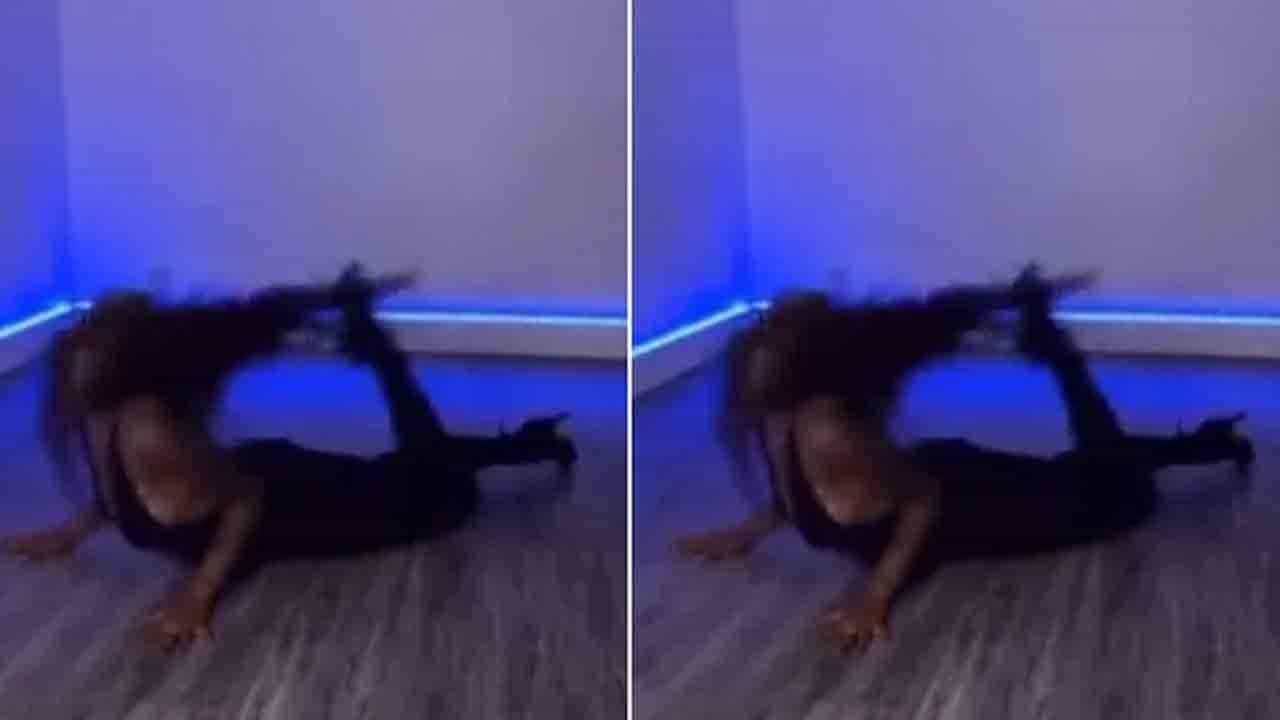 Viral Video: ಉತ್ಸಾಹದಲ್ಲಿ ನೃತ್ಯ ಮಾಡೋಕೆ ಹೋಗಿ ಯುವತಿಯ ತಲೆಗೆ ಹಾಕಿದ್ದ ವಿಗ್ ಕಿತ್ತು ಬಂತು! ಮುಂದೇನಾಯ್ತು? ವಿಡಿಯೊ ನೋಡಿ Viral Video: ಉತ್ಸಾಹದಲ್ಲಿ ನೃತ್ಯ ಮಾಡೋಕೆ ಹೋಗಿ ಯುವತಿಯ ತಲೆಗೆ ಹಾಕಿದ್ದ ವಿಗ್ ಕಿತ್ತು ಬಂತು! ಮುಂದೇನಾಯ್ತು? ವಿಡಿಯೊ ನೋಡಿ