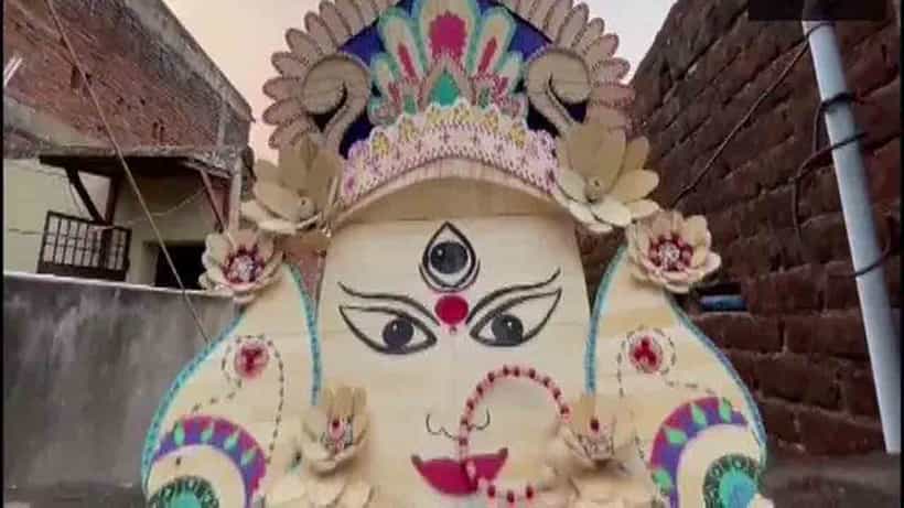 275 ಐಸ್ಕ್ರೀಂ ಕಡ್ಡಿಗಳನ್ನು ಬಳಸಿ ದುರ್ಗಾದೇವಿಯ ಕಲಾಕೃತಿ ತಯಾರಿಸಿದ ಒಡಿಶಾ ಕಲಾವಿದ