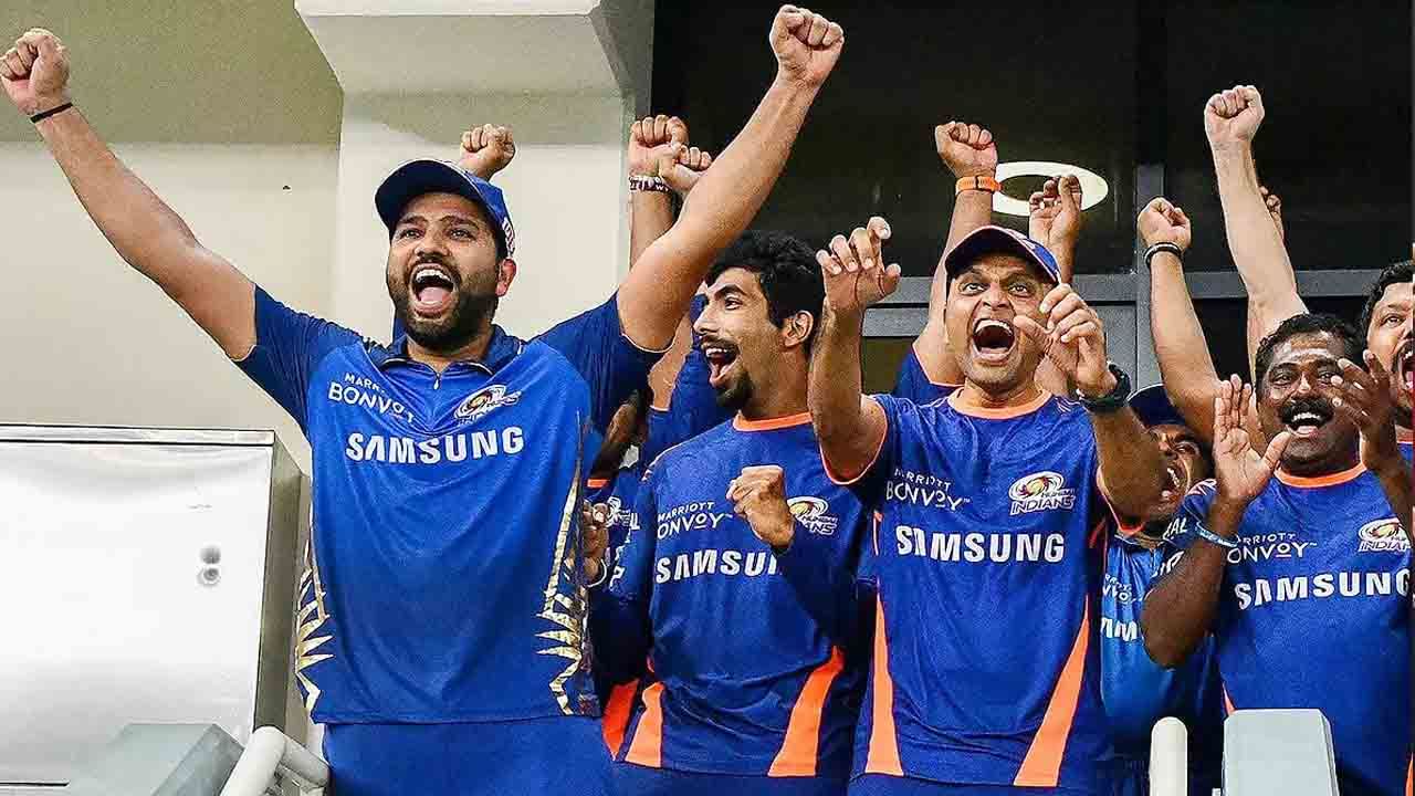 Mumbai Indians: ಮುಂಬೈಗೆ ಇನ್ನೂ ಇದೆ ಪ್ಲೇ ಆಫ್ ಅವಕಾಶ: ಇಂದಿನ ಪಂದ್ಯದಲ್ಲಿ ರೋಹಿತ್ ಪಡೆ ಹೀಗೆ ಮಾಡಬೇಕು