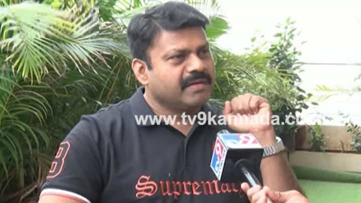 ಸುದೀಪ್ ವಿರುದ್ಧ ಕುತಂತ್ರ ರೂಪಿಸಿದ ದುಷ್ಟಶಕ್ತಿಗಳು ಯಾರು? ಎಲ್ಲವನ್ನೂ ವಿವರಿಸಿದ ಜಾಕ್ ಮಂಜು ಸುದೀಪ್ ವಿರುದ್ಧ ಕುತಂತ್ರ ರೂಪಿಸಿದ ದುಷ್ಟಶಕ್ತಿಗಳು ಯಾರು? ಎಲ್ಲವನ್ನೂ ವಿವರಿಸಿದ ಜಾಕ್ ಮಂಜು