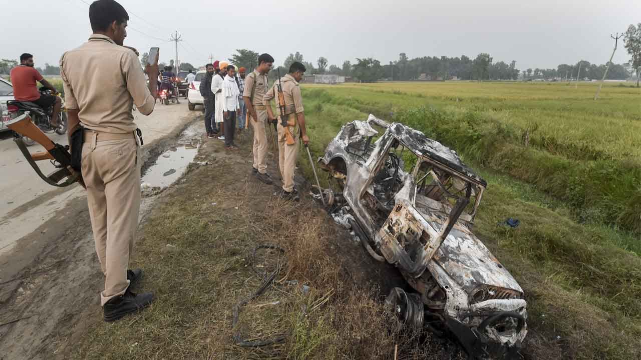 Lakhimpur Kheri violence ಲಖಿಂಪುರ್ ಖೇರಿ ಹಿಂಸಾಚಾರದ ತನಿಖೆಗಾಗಿ ಉತ್ತರ ಪ್ರದೇಶ ಸರ್ಕಾರದಿಂದ ಅಲಹಾಬಾದ್ ಹೈಕೋರ್ಟ್ ನಿವೃತ್ತ ನ್ಯಾಯಾಧೀಶರ ನೇಮಕ Lakhimpur Kheri violence ಲಖಿಂಪುರ್ ಖೇರಿ ಹಿಂಸಾಚಾರದ ತನಿಖೆಗಾಗಿ ಉತ್ತರ ಪ್ರದೇಶ ಸರ್ಕಾರದಿಂದ ಅಲಹಾಬಾದ್ ಹೈಕೋರ್ಟ್ ನಿವೃತ್ತ ನ್ಯಾಯಾಧೀಶರ ನೇಮಕ