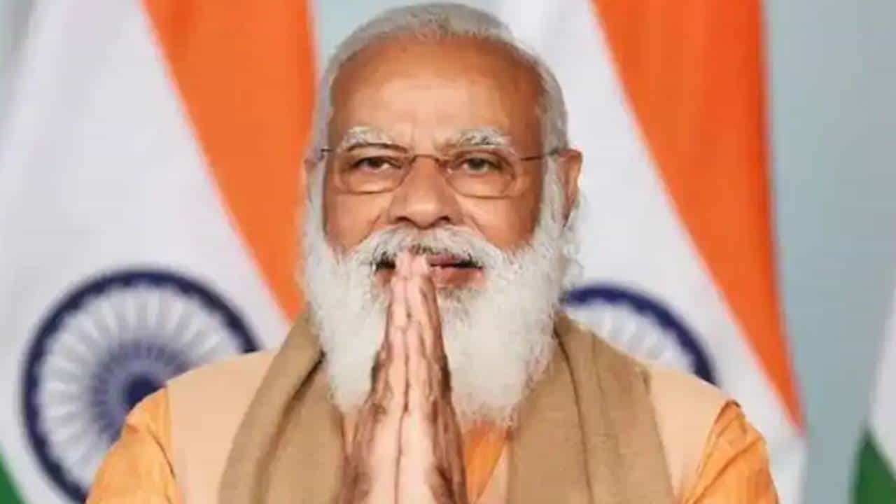 ಸಾಧನೆಯ ಖುಷಿಗಾಗಿ ಸಾಮಾಜಿಕ ಜಾಲತಾಣಗಳ ಪ್ರೊಫೈಲ್​ ಫೋಟೋ ಬದಲಿಸಿದ ಪ್ರಧಾನಿ ಮೋದಿ !