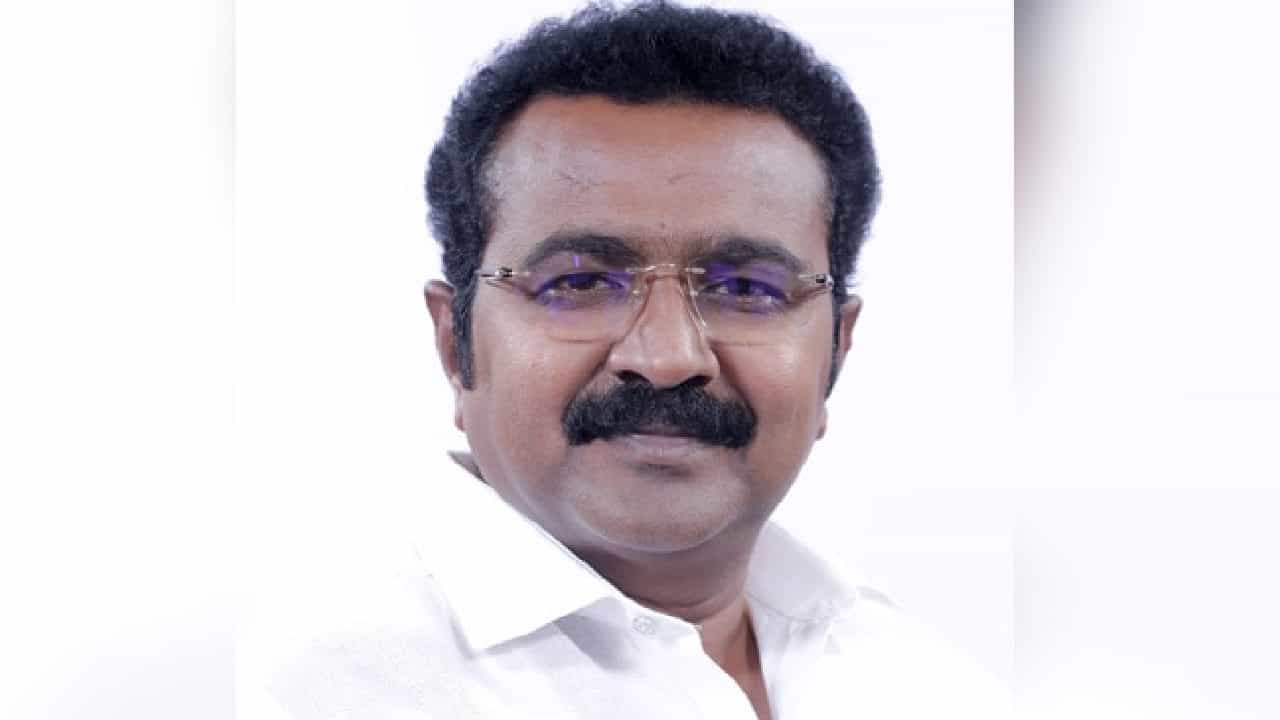 ಗೋಡಂಬಿ ಫ್ಯಾಕ್ಟರಿ ಸಿಬ್ಬಂದಿ ಕೊಲೆ ಪ್ರಕರಣ; ನಾಪತ್ತೆಯಾಗಿದ್ದ ಡಿಎಂಕೆ ಸಂಸದ ಕೋರ್ಟ್​ನಲ್ಲಿ ಶರಣು