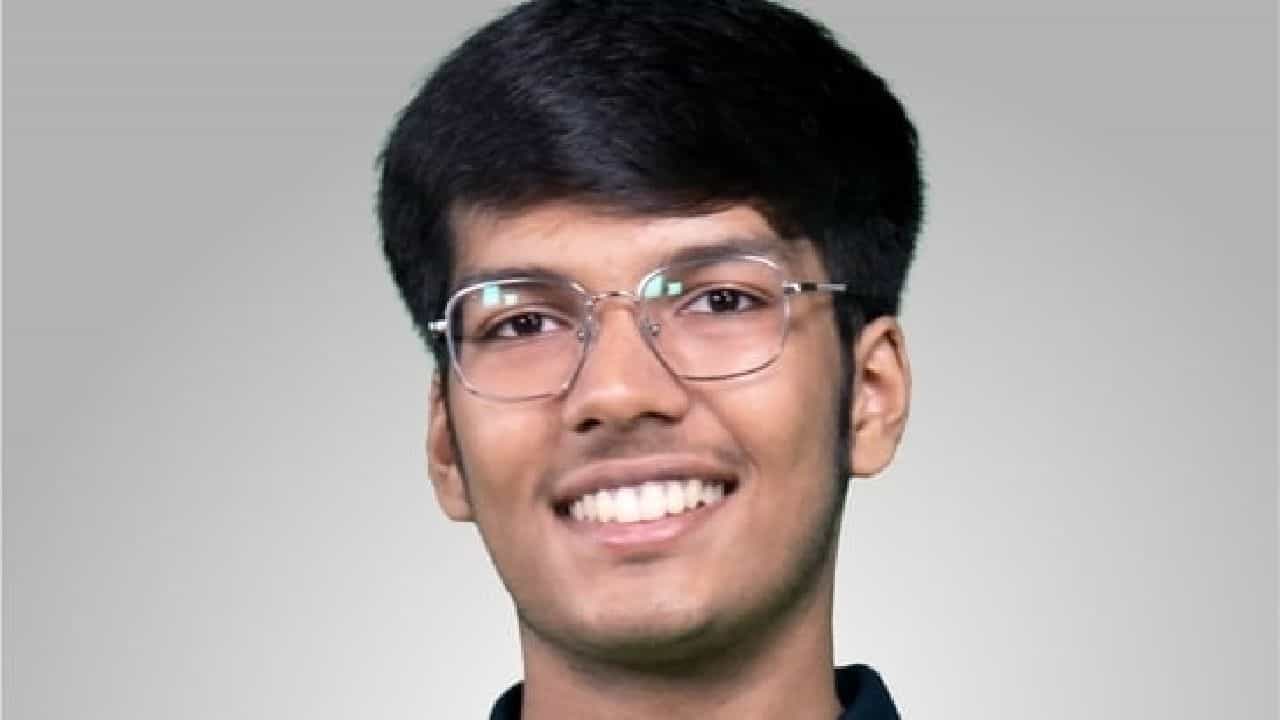 JEE Advanced Results 2021: ಜೆಇಇ ಅಡ್ವಾನ್ಸ್ಡ್ ಫಲಿತಾಂಶ ಪ್ರಕಟ; ಮೃದುಲ್ ಅಗರ್ವಾಲ್ಗೆ ಮೊದಲ ರ್ಯಾಂಕ್ JEE Advanced Results 2021: ಜೆಇಇ ಅಡ್ವಾನ್ಸ್ಡ್ ಫಲಿತಾಂಶ ಪ್ರಕಟ; ಮೃದುಲ್ ಅಗರ್ವಾಲ್ಗೆ ಮೊದಲ ರ್ಯಾಂಕ್