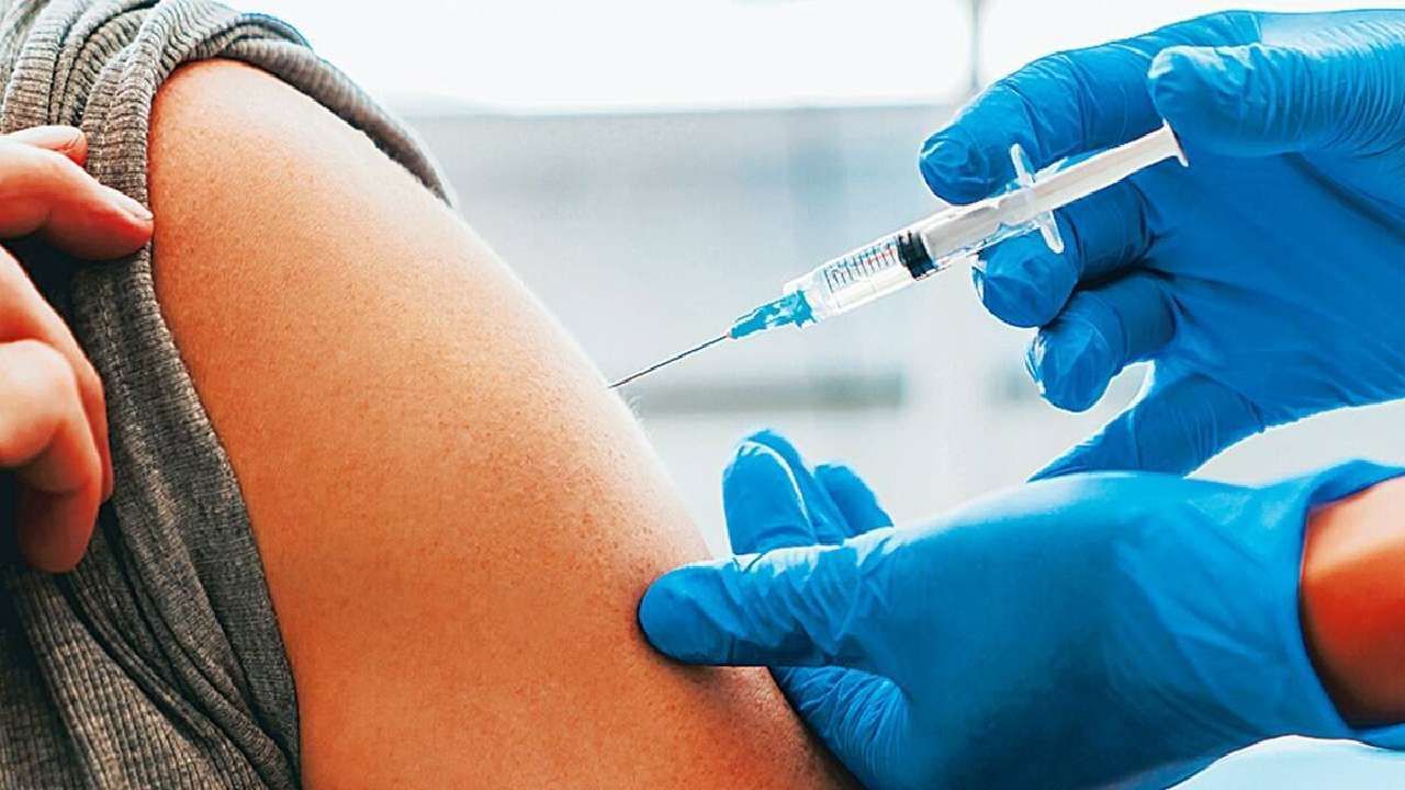 Covid Vaccine: ಕೊರೊನಾ ಲಸಿಕೆ ಬಳಿಕವೂ ಭಾರತದಲ್ಲಿ ಬೂಸ್ಟರ್ ಶಾಟ್ಸ್ ಅಗತ್ಯವಿದೆ; ಹಿರಿಯ ವಿಜ್ಞಾನಿ