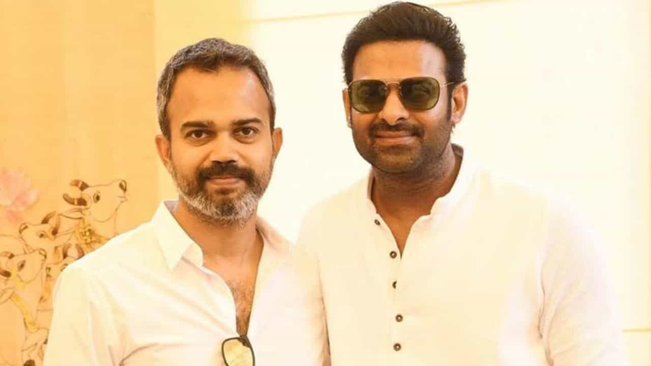 ಪ್ರಭಾಸ್ ಹುಟ್ಟುಹಬ್ಬದ ದಿನವೇ ಫ್ಯಾನ್ಸ್ಗೆ ಬೇಸರ ಮೂಡಿಸಿದ ಪ್ರಶಾಂತ್ ನೀಲ್; ‘ಸಲಾರ್’ ಟೀಮ್ ಎಡವಿದ್ದೆಲ್ಲಿ? ಪ್ರಭಾಸ್ ಹುಟ್ಟುಹಬ್ಬದ ದಿನವೇ ಫ್ಯಾನ್ಸ್ಗೆ ಬೇಸರ ಮೂಡಿಸಿದ ಪ್ರಶಾಂತ್ ನೀಲ್; ‘ಸಲಾರ್’ ಟೀಮ್ ಎಡವಿದ್ದೆಲ್ಲಿ?