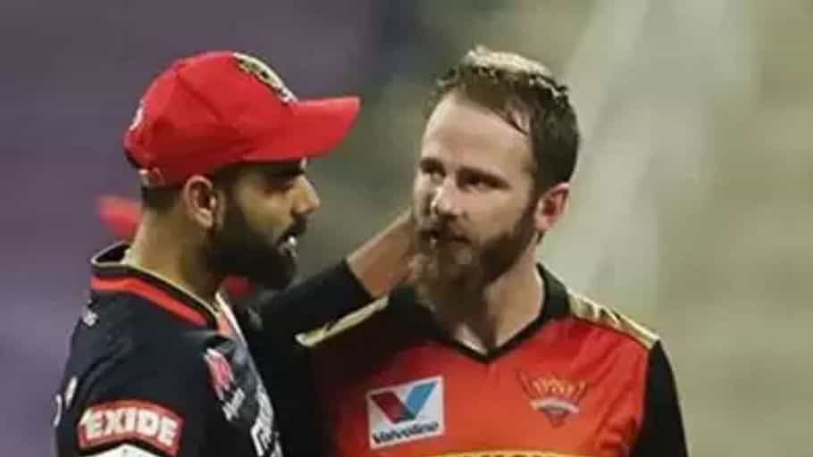 IPL 2021: ಟಾಸ್ ಗೆದ್ದ ಕೊಹ್ಲಿ.. ಎರಡೂ ತಂಡಗಳಲ್ಲಿ ಯಾವುದೇ ಬದಲಾವಣೆ ಇಲ್ಲ; ಆಡುವ XI ಹೀಗಿದೆ IPL 2021: ಟಾಸ್ ಗೆದ್ದ ಕೊಹ್ಲಿ.. ಎರಡೂ ತಂಡಗಳಲ್ಲಿ ಯಾವುದೇ ಬದಲಾವಣೆ ಇಲ್ಲ; ಆಡುವ XI ಹೀಗಿದೆ