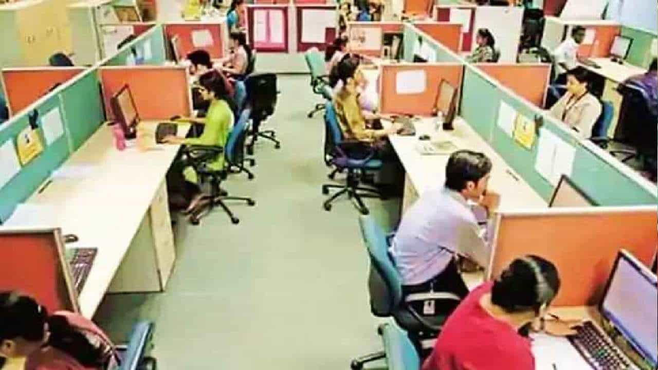3 Days Working Week: ಬೆಂಗಳೂರು ಮೂಲದ ಈ ಕಂಪೆನಿಯಲ್ಲಿ ವಾರದಲ್ಲಿ ಮೂರೇ ದಿನದ ಕೆಲಸ 3 Days Working Week: ಬೆಂಗಳೂರು ಮೂಲದ ಈ ಕಂಪೆನಿಯಲ್ಲಿ ವಾರದಲ್ಲಿ ಮೂರೇ ದಿನದ ಕೆಲಸ