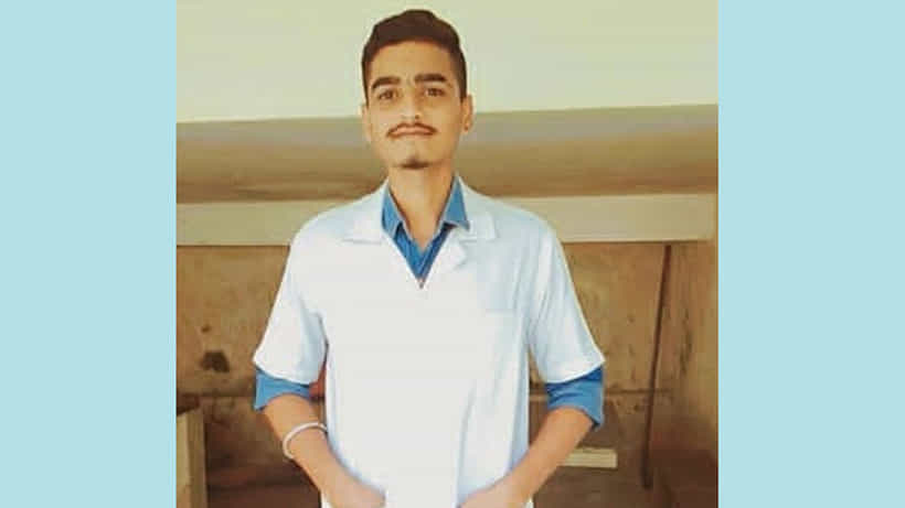 ಬೆಳಗಾವಿ ಪಿಜಿಯಲ್ಲಿ ಡಿ ಫಾರ್ಮಸಿ ವಿದ್ಯಾರ್ಥಿ ನೇಣಿಗೆ ಶರಣು! ಡೆತ್ನೋಟ್ನಲ್ಲಿದೆ ಎಕ್ಸಾಂ ಟೆನ್ಷನ್ ಹಾಗೂ ಫ್ಯಾಮಿಲಿ ಪ್ರಾಬ್ಲಮ್