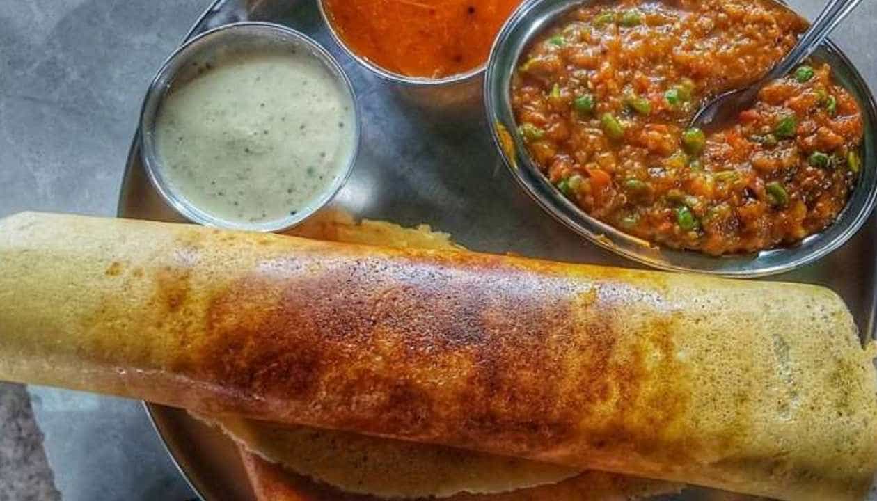 ದೋಸೆ ಜಗಳ: ಉತ್ತರ ಭಾರತ ವರ್ಸಸ್ ದಕ್ಷಿಣ ಭಾರತ! ನಿಮ್ಮ ಮತ ಯಾರಿಗೆ? ದೋಸೆ ಜಗಳ: ಉತ್ತರ ಭಾರತ ವರ್ಸಸ್ ದಕ್ಷಿಣ ಭಾರತ! ನಿಮ್ಮ ಮತ ಯಾರಿಗೆ?