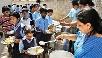 Dasara 2021: ದಸರಾ ಹಬ್ಬದ ನಂತರ ಶಾಲೆಗಳಲ್ಲಿ ಬಿಸಿಯೂಟ ಆರಂಭ: ಶಿಕ್ಷಣ ಸಚಿವ ಬಿ ಸಿ ನಾಗೇಶ್