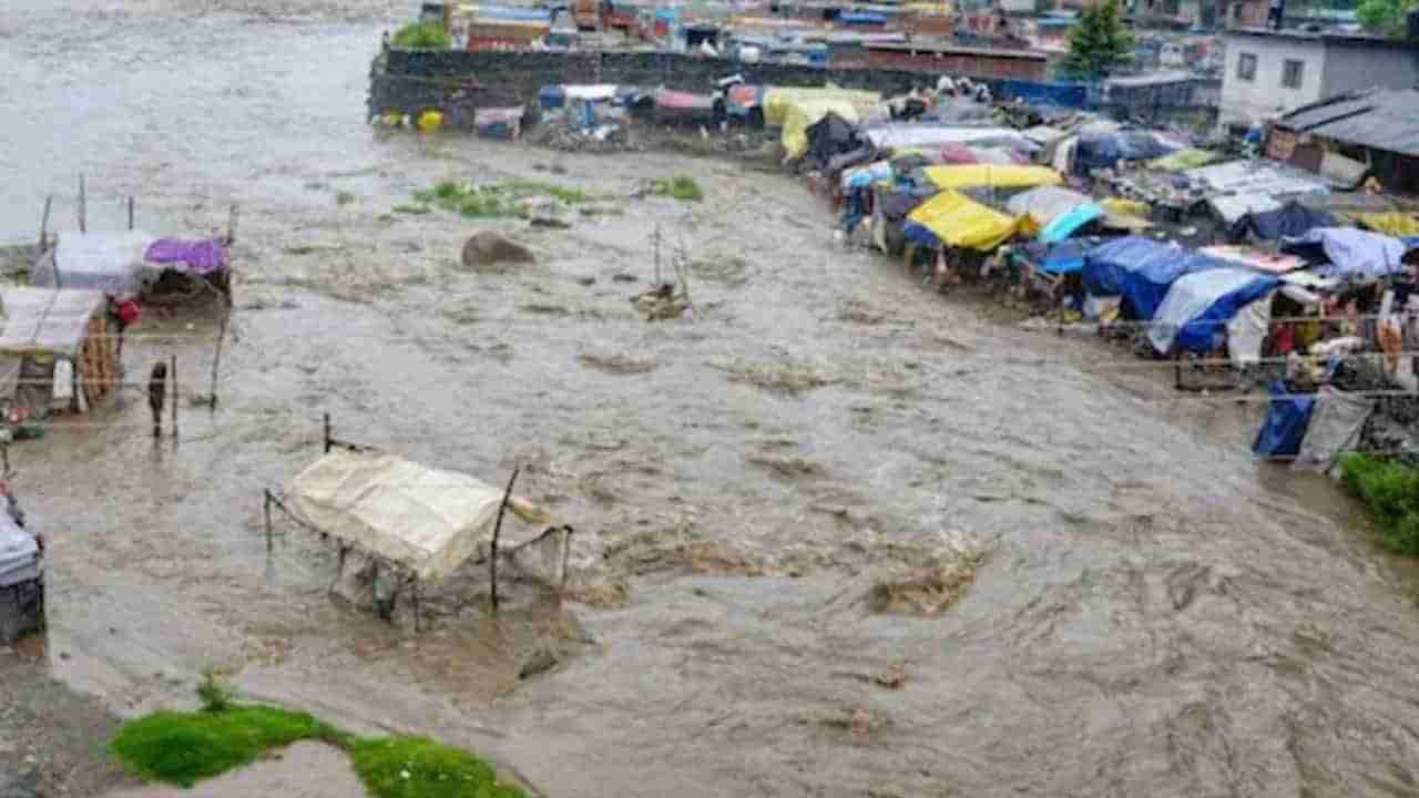 Karnataka Weather Today: ಕೊಡಗು, ಶಿವಮೊಗ್ಗ, ಮೈಸೂರು ಸೇರಿ 6 ಜಿಲ್ಲೆಗಳಲ್ಲಿ ಭಾರೀ ಮಳೆ; ನಾಳೆಯಿಂದ ಹಳದಿ ಅಲರ್ಟ್ ಘೋಷಣೆ