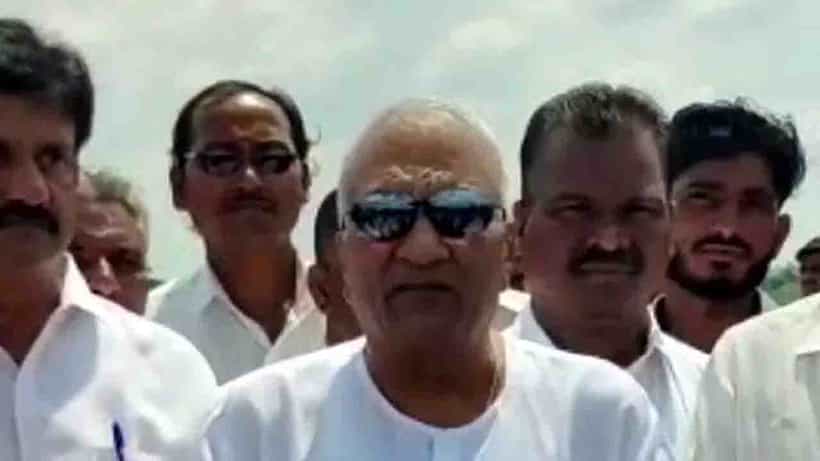‘ಬಿಜೆಪಿಯಿಂದ 40 ಶಾಸಕರು ಕಾಂಗ್ರೆಸ್ಗೆ ಬರುತ್ತಾರೆ’ ಹೊಸ ಬಾಂಬ್ ಸಿಡಿಸಿದ ಮಾಜಿ ಶಾಸಕ ರಾಜು ಕಾಗೆ