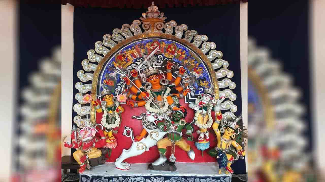 ನವರಾತ್ರಿ 2021 ಆರನೇ ದಿನ: ದೇವತೆಗಳನ್ನು ರಾಕ್ಷಸರಿಂದ ರಕ್ಷಿಸಿದ ದೇವತೆ ಕಾತ್ಯಾಯಿನಿ ಆರಾಧನೆ ಹೇಗೆ ಮಾಡಬೇಕು? ನವರಾತ್ರಿ 2021 ಆರನೇ ದಿನ: ದೇವತೆಗಳನ್ನು ರಾಕ್ಷಸರಿಂದ ರಕ್ಷಿಸಿದ ದೇವತೆ ಕಾತ್ಯಾಯಿನಿ ಆರಾಧನೆ ಹೇಗೆ ಮಾಡಬೇಕು?