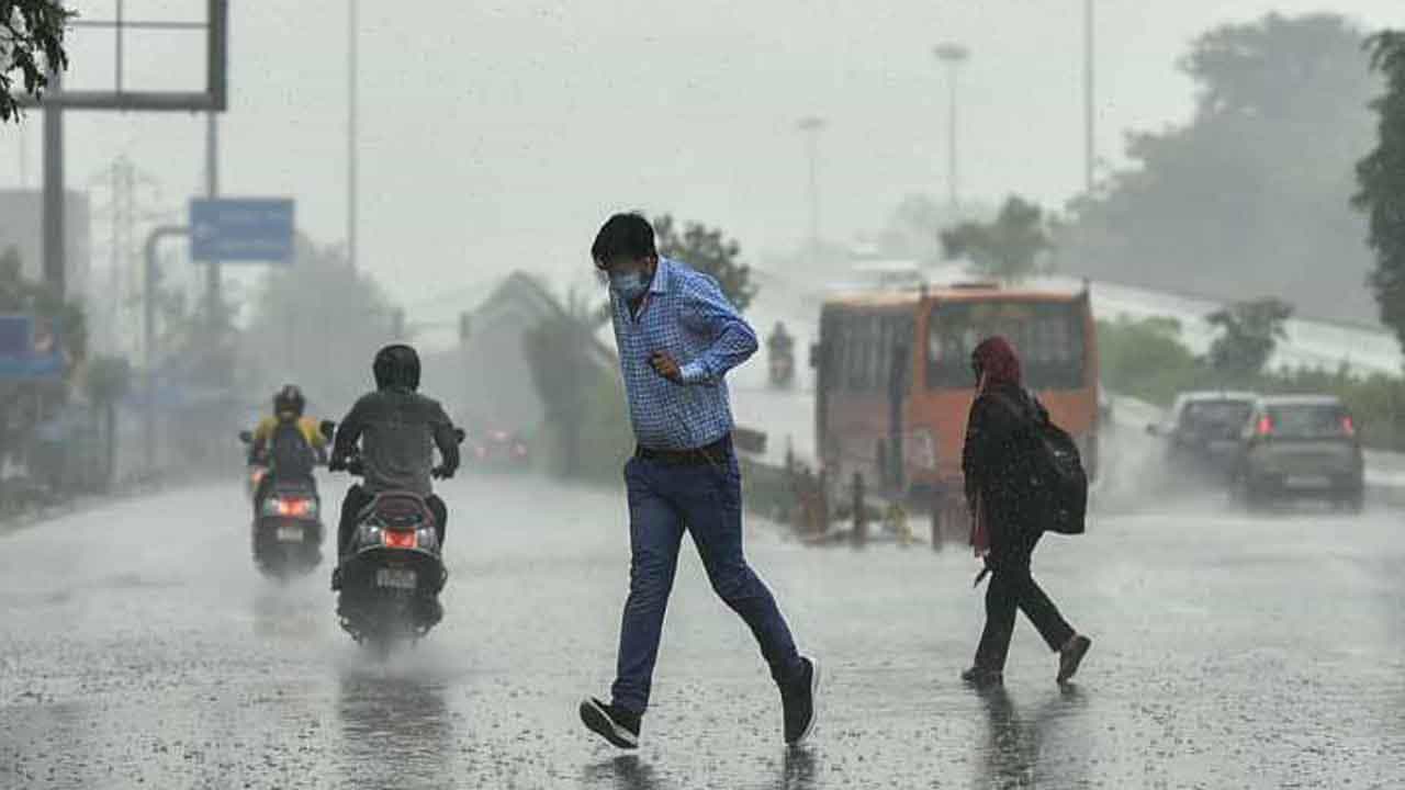 ಬಂಗಾಳದಲ್ಲಿ ಭಾರೀ ಮಳೆ; ಡಾರ್ಜಿಲಿಂಗ್-ಕಲಿಂಪಾಂಗ್‌ನಲ್ಲಿ ಭೂಕುಸಿತ ಎಚ್ಚರಿಕೆ