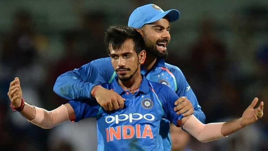 T20 World Cup: ಟಿ20 ವಿಶ್ವಕಪ್ಗೆ ಯಜ್ವೇಂದ್ರ ಚಹಲ್ ಆಯ್ಕೆಯಾಗದಿರುವ ಬಗ್ಗೆ ಕೊನೆಗೂ ಮೌನ ಮುರಿದ ಕೊಹ್ಲಿ T20 World Cup: ಟಿ20 ವಿಶ್ವಕಪ್ಗೆ ಯಜ್ವೇಂದ್ರ ಚಹಲ್ ಆಯ್ಕೆಯಾಗದಿರುವ ಬಗ್ಗೆ ಕೊನೆಗೂ ಮೌನ ಮುರಿದ ಕೊಹ್ಲಿ