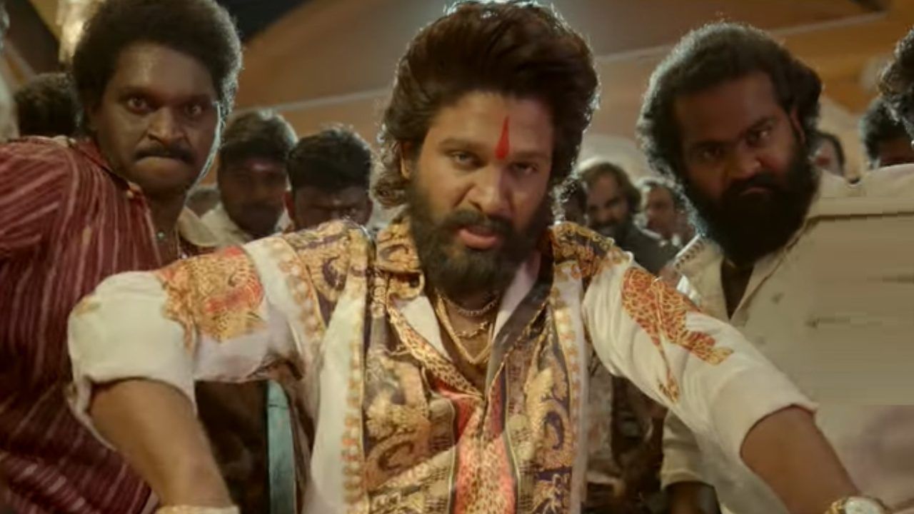 ‘ಇದು ನನ್ನ ಅಡ್ಡಾ’: ‘ಪುಷ್ಪ’ ರಿಲೀಸ್ಗೂ ಮುನ್ನ ಮಾಸ್ ಆಗಿ ವಾರ್ನಿಂಗ್ ಕೊಟ್ಟ ಅಲ್ಲು ಅರ್ಜುನ್ ‘ಇದು ನನ್ನ ಅಡ್ಡಾ’: ‘ಪುಷ್ಪ’ ರಿಲೀಸ್ಗೂ ಮುನ್ನ ಮಾಸ್ ಆಗಿ ವಾರ್ನಿಂಗ್ ಕೊಟ್ಟ ಅಲ್ಲು ಅರ್ಜುನ್