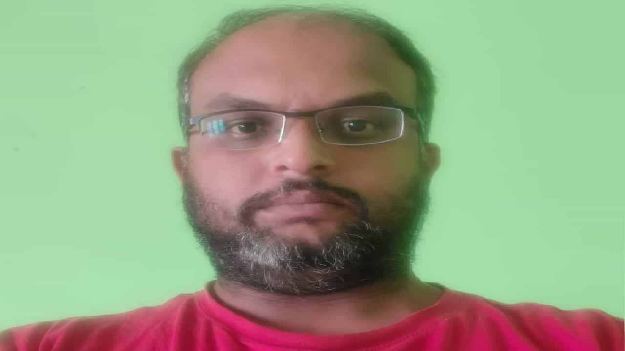 ಬೆಂಗಳೂರಿನಲ್ಲಿ ಭೂಮಿ ಕಂಪಿಸಿದ ಅನುಭವದ ಬಗ್ಗೆ ಟಿವಿ9 ಜತೆ ಅಭಿಪ್ರಾಯ ಹಂಚಿಕೊಂಡ ಹೆಮ್ಮಿಗೆಪುರ ನಿವಾಸಿ ಬೆಂಗಳೂರಿನಲ್ಲಿ ಭೂಮಿ ಕಂಪಿಸಿದ ಅನುಭವದ ಬಗ್ಗೆ ಟಿವಿ9 ಜತೆ ಅಭಿಪ್ರಾಯ ಹಂಚಿಕೊಂಡ ಹೆಮ್ಮಿಗೆಪುರ ನಿವಾಸಿ