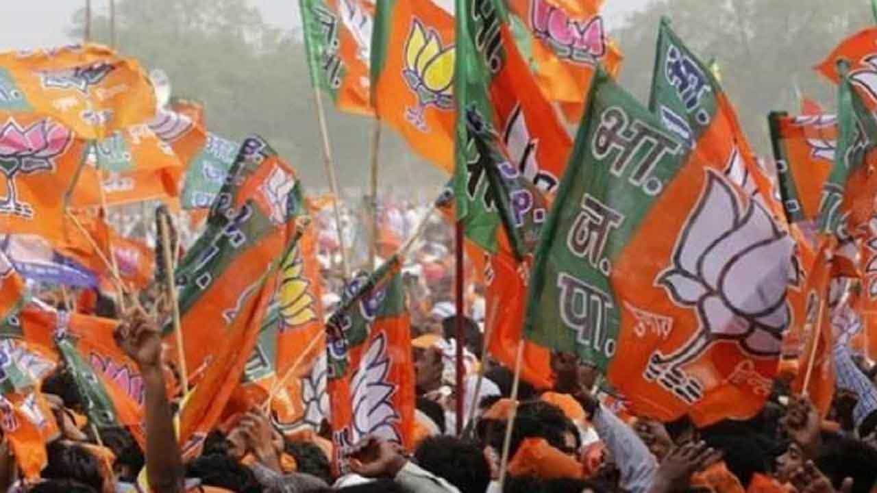 Tripura civic polls ತ್ರಿಪುರಾದ 8 ಮುನ್ಸಿಪಲ್ ಕೌನ್ಸಿಲ್ಗಳಲ್ಲಿ ಬಿಜೆಪಿಗೆ ಭರ್ಜರಿ ಗೆಲುವು; ಎಎಂಸಿ ಚುನಾವಣೆಯಲ್ಲಿ ಟಿಎಂಸಿಗೆ ಎರಡನೇ ಸ್ಥಾನ Tripura civic polls ತ್ರಿಪುರಾದ 8 ಮುನ್ಸಿಪಲ್ ಕೌನ್ಸಿಲ್ಗಳಲ್ಲಿ ಬಿಜೆಪಿಗೆ ಭರ್ಜರಿ ಗೆಲುವು; ಎಎಂಸಿ ಚುನಾವಣೆಯಲ್ಲಿ ಟಿಎಂಸಿಗೆ ಎರಡನೇ ಸ್ಥಾನ