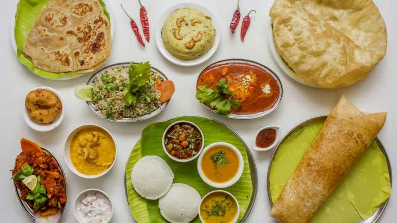 Hotels to hike food price: ದರ ದರನೇ ಏರುತ್ತಿರುವ ಗ್ಯಾಸ್ ರೇಟ್, ಗ್ರಾಹಕನಿಗೆ ಬರೆ ಎಳೆಯಲು ಹೋಟೆಲ್ ಮಾಲೀಕರ ಸಿದ್ಧತೆ Hotels to hike food price: ದರ ದರನೇ ಏರುತ್ತಿರುವ ಗ್ಯಾಸ್ ರೇಟ್, ಗ್ರಾಹಕನಿಗೆ ಬರೆ ಎಳೆಯಲು ಹೋಟೆಲ್ ಮಾಲೀಕರ ಸಿದ್ಧತೆ