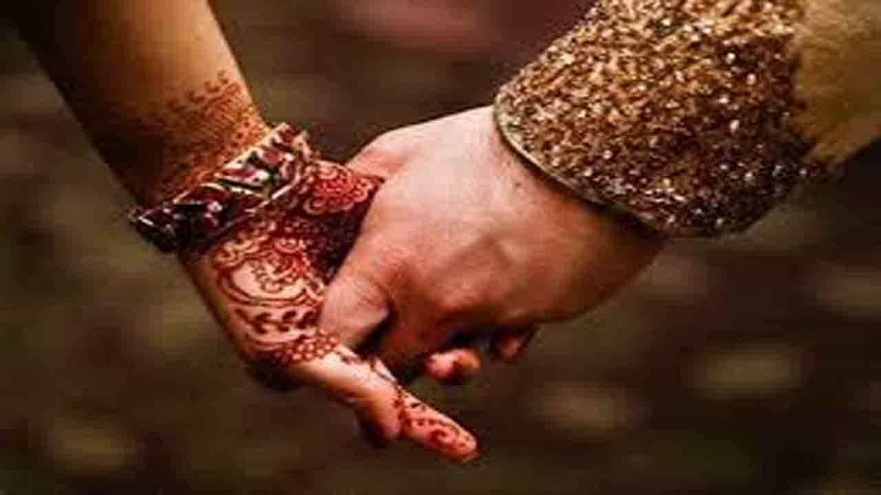 ಹುಡುಗಿಯ ಬ್ರಾ ಸೈಜ್, ಸೊಂಟದ ಅಳತೆ, ವಯಸ್ಸು ಇಷ್ಟೇ ಇರಬೇಕು! ವಧುವಿಗಾಗಿ ಹುಡುಕುತ್ತಿರುವ ಹುಡುಗನ ಬೇಡಿಕೆಯ ಮೆಟ್ರಿಮೊನಿಯಲ್ ಜಾಹಿರಾತು ಹುಡುಗಿಯ ಬ್ರಾ ಸೈಜ್, ಸೊಂಟದ ಅಳತೆ, ವಯಸ್ಸು ಇಷ್ಟೇ ಇರಬೇಕು! ವಧುವಿಗಾಗಿ ಹುಡುಕುತ್ತಿರುವ ಹುಡುಗನ ಬೇಡಿಕೆಯ ಮೆಟ್ರಿಮೊನಿಯಲ್ ಜಾಹಿರಾತು