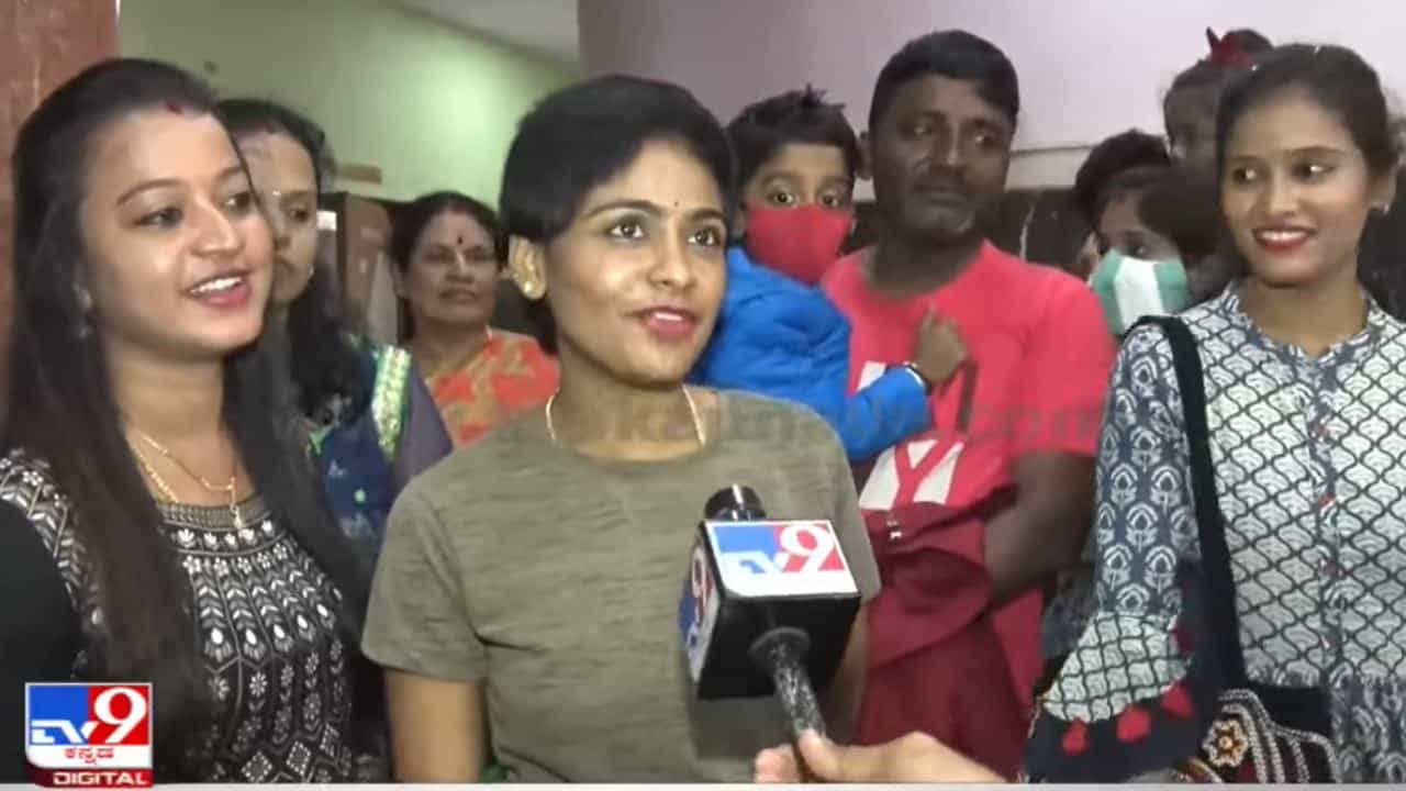 ಪ್ರೇಕ್ಷಕರಿಗೆ ‘ಮುಗಿಲ್ಪೇಟೆ’ ಇಷ್ಟ ಆಯ್ತಾ? ‘ಕ್ರೇಜಿ ಸ್ಟಾರ್’ ಪುತ್ರನ ಸಿನಿಮಾ ಬಗ್ಗೆ ಇಲ್ಲಿದೆ ಜನರ ಪ್ರತಿಕ್ರಿಯೆ ಪ್ರೇಕ್ಷಕರಿಗೆ ‘ಮುಗಿಲ್ಪೇಟೆ’ ಇಷ್ಟ ಆಯ್ತಾ? ‘ಕ್ರೇಜಿ ಸ್ಟಾರ್’ ಪುತ್ರನ ಸಿನಿಮಾ ಬಗ್ಗೆ ಇಲ್ಲಿದೆ ಜನರ ಪ್ರತಿಕ್ರಿಯೆ