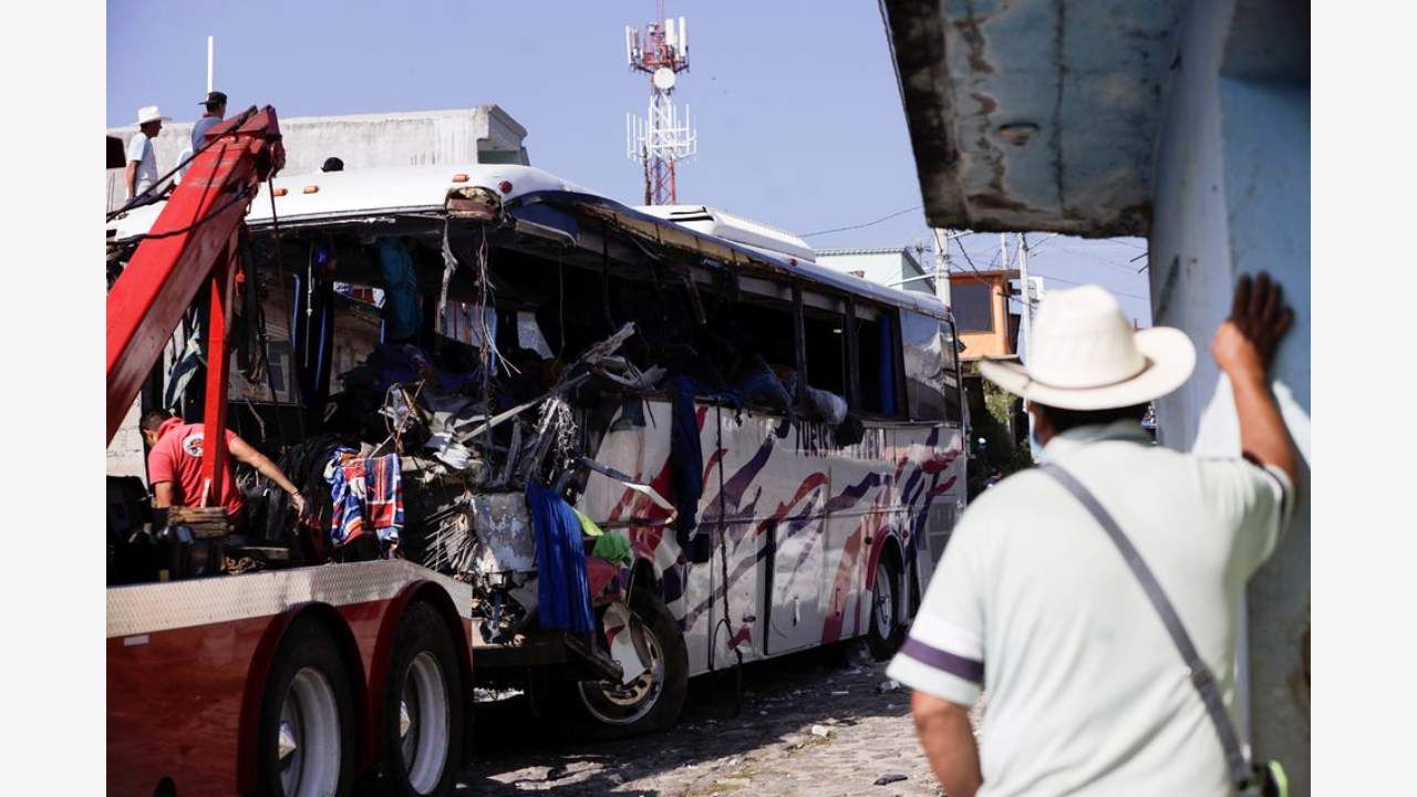 Mexico bus crash