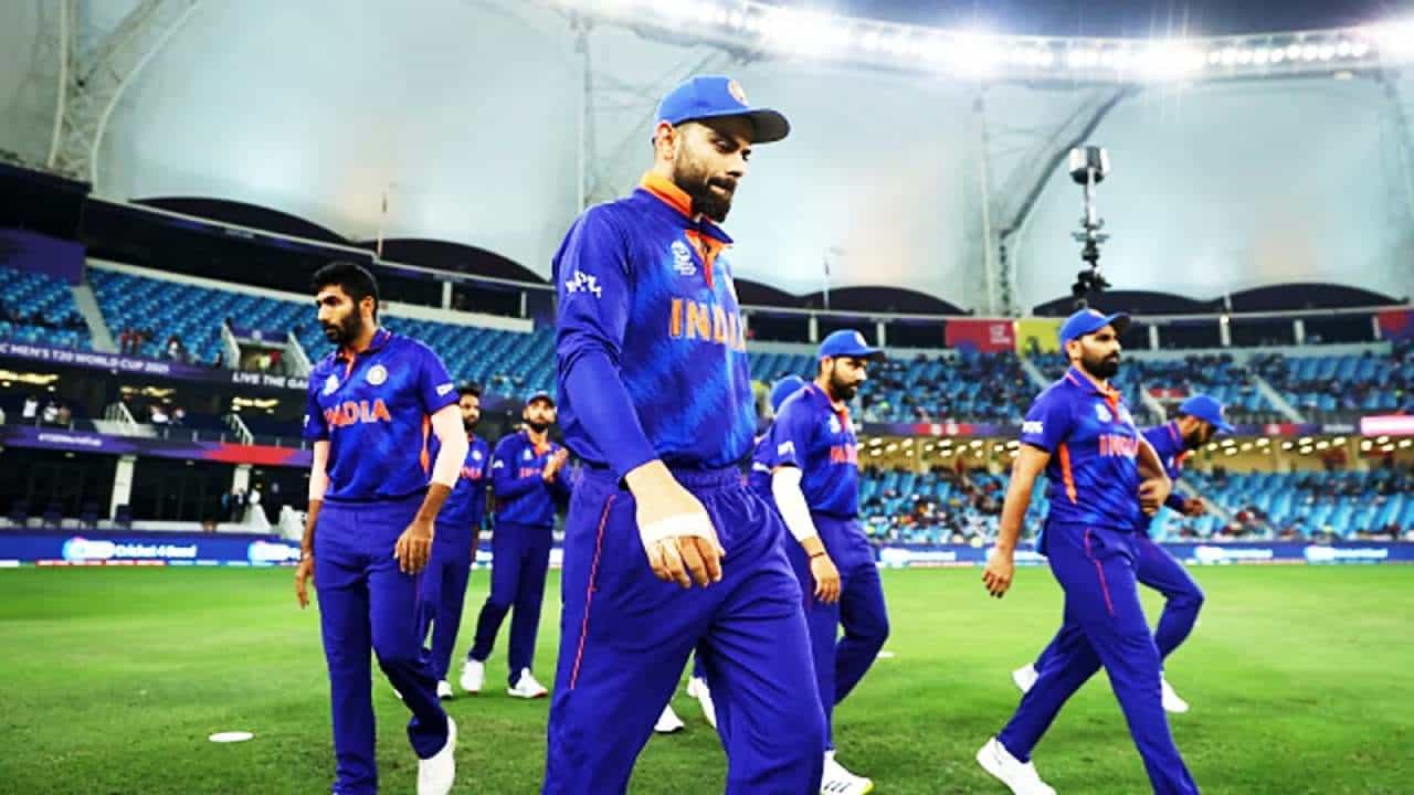 Team India: ಟೀಮ್ ಇಂಡಿಯಾದ ಈ ಜೋಡಿ ವಿಶ್ವಕಪ್ ಗೆದ್ದು ಕೊಡಲಿದೆ ಎಂದ ಮಾಜಿ ಕ್ರಿಕೆಟಿಗ Team India: ಟೀಮ್ ಇಂಡಿಯಾದ ಈ ಜೋಡಿ ವಿಶ್ವಕಪ್ ಗೆದ್ದು ಕೊಡಲಿದೆ ಎಂದ ಮಾಜಿ ಕ್ರಿಕೆಟಿಗ