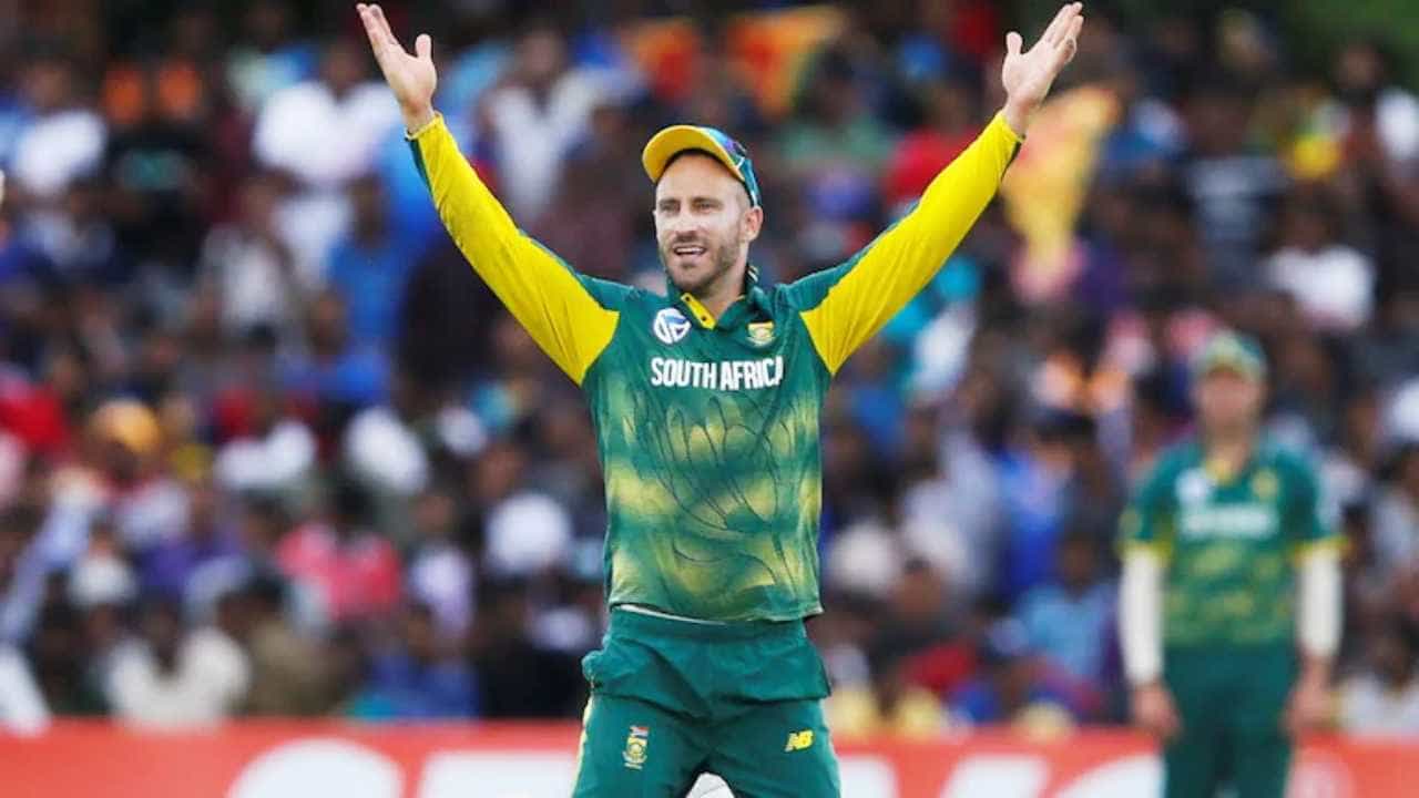 Faf du Plessis: ಈ ಸಲ ಕಪ್ ಗೆಲ್ಲೋರು ಇವರೇ ಎಂದ ಫಾಫ್ ಡುಪ್ಲೆಸಿಸ್ Faf du Plessis: ಈ ಸಲ ಕಪ್ ಗೆಲ್ಲೋರು ಇವರೇ ಎಂದ ಫಾಫ್ ಡುಪ್ಲೆಸಿಸ್