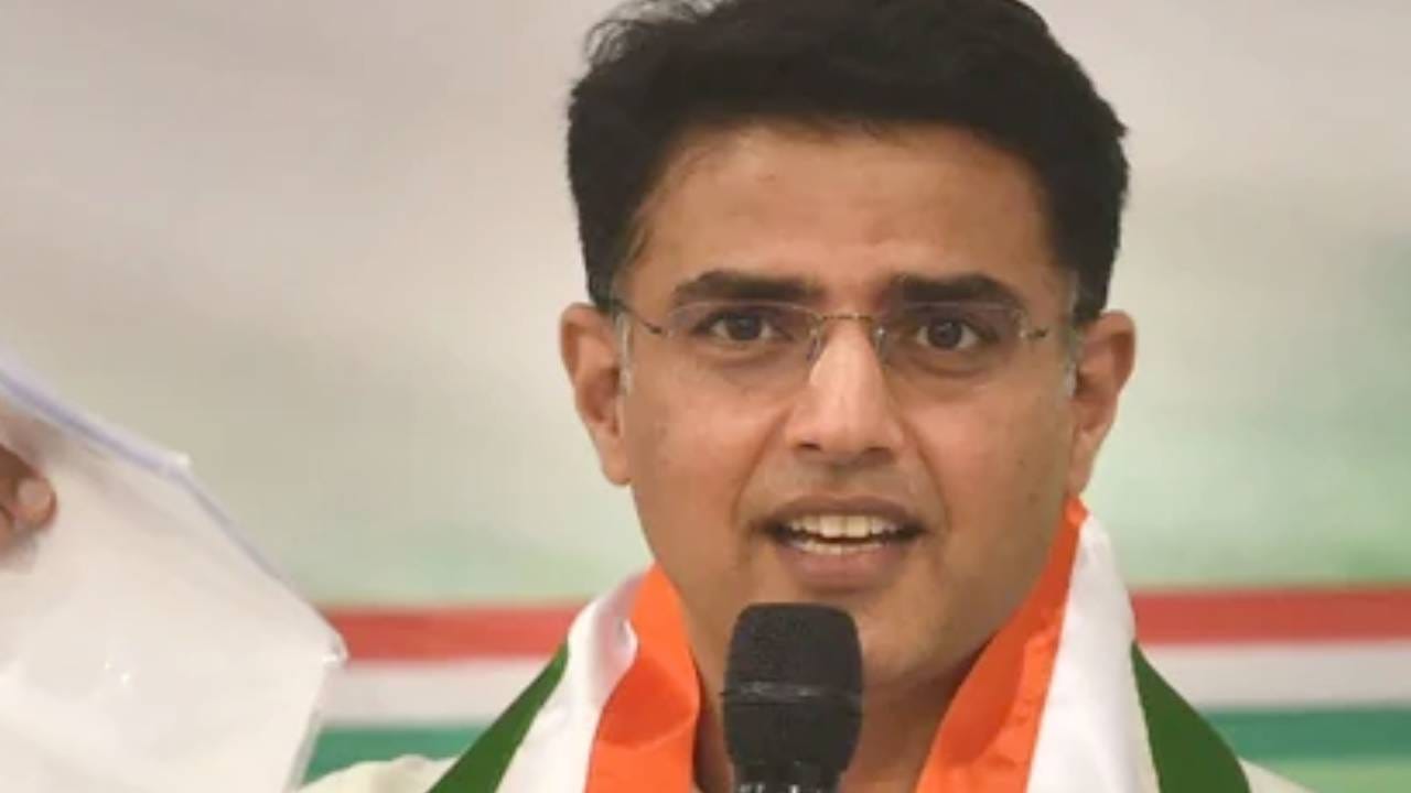 ರಾಜಸ್ಥಾನ ಸಂಪುಟ ಪುನರ್ರಚನೆ: ನನಗೀಗ ತುಂಬ ಸಂತೋಷವಾಗಿದೆ ಎಂದ ಸಚಿನ್ ಪೈಲಟ್ ರಾಜಸ್ಥಾನ ಸಂಪುಟ ಪುನರ್ರಚನೆ: ನನಗೀಗ ತುಂಬ ಸಂತೋಷವಾಗಿದೆ ಎಂದ ಸಚಿನ್ ಪೈಲಟ್