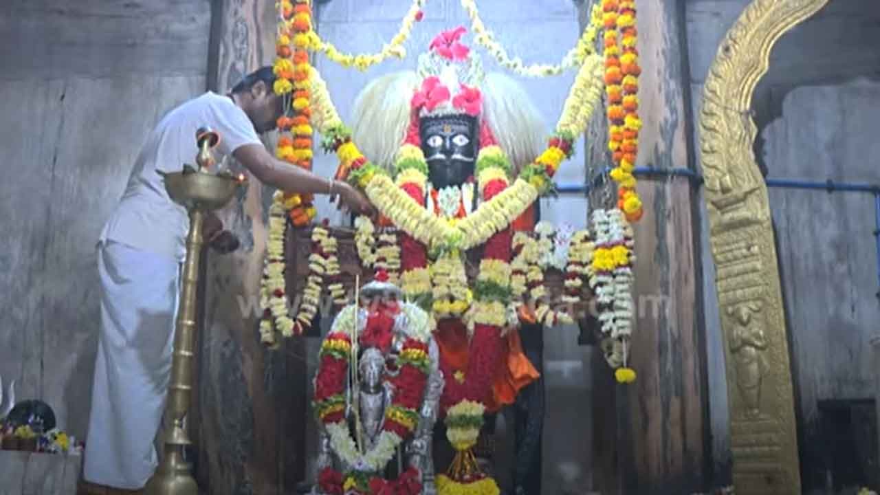 Temple Tour: ರೈತರ ಕೋರಿಕೆ ನೆರವೇರಿಸುವ ವೀರಭದ್ರೇಶ್ವರ ಸ್ವಾಮಿ