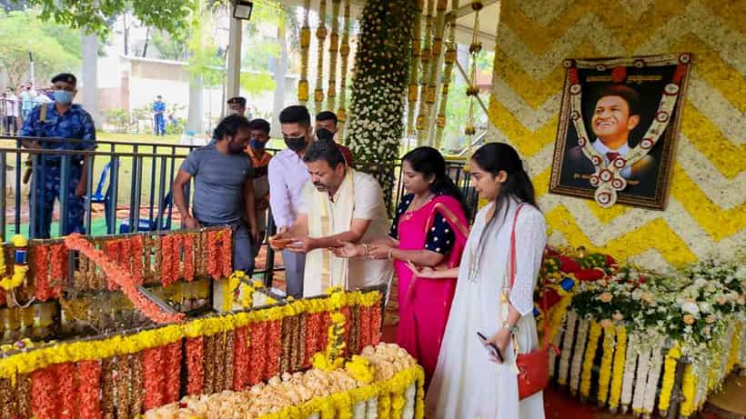 ಕನ್ನಡಿಗರ ಪ್ರೀತಿಯ ನಟ ಪುನೀತ್ ರಾಜಕುಮಾರ್ಗೆ ಇಂದು ಹೊನ್ನಾಳಿಯಲ್ಲಿ ಸಂಗೀತ ನಮನ, ನೇತ್ರದಾನ ವಾಗ್ದಾನ