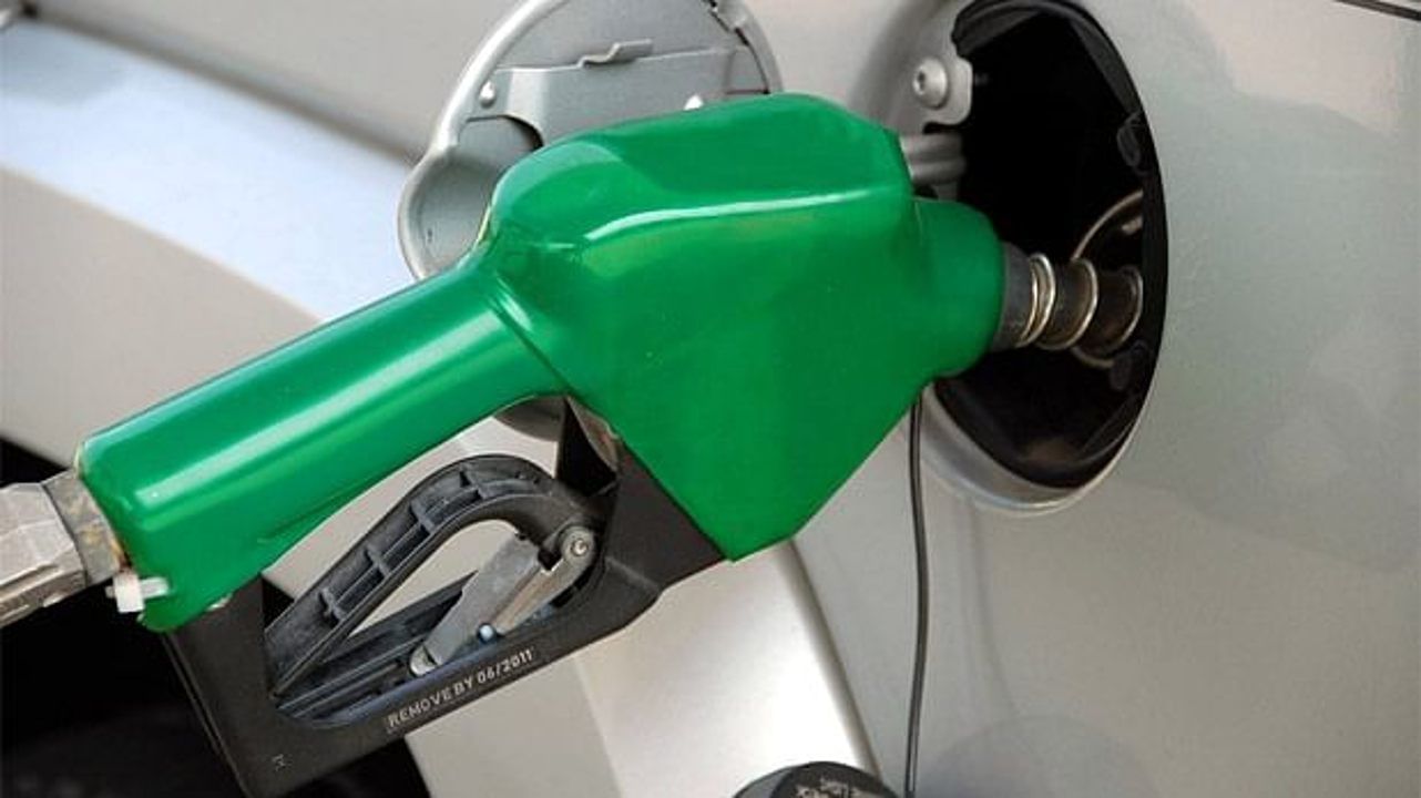 Petrol Price Today: ಪ್ರಮುಖ ನಗರಗಳಲ್ಲಿ ಇಂದು ಪೆಟ್ರೋಲ್, ಡೀಸೆಲ್ ದರ ಎಷ್ಟಿದೆ? ಇಲ್ಲಿದೆ ಮಾಹಿತಿ