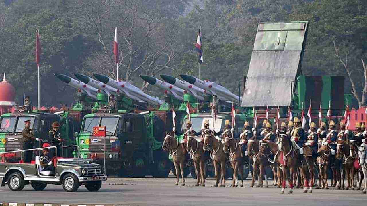 Armed Forces Flag Day 2021: ಸಶಸ್ತ್ರ ಪಡೆಗಳ ಧ್ವಜ ದಿನಾಚರಣೆಯ ಇತಿಹಾಸ, ಮಹತ್ವದ ಬಗ್ಗೆ ನಿಮಗೆಷ್ಟು ಗೊತ್ತು?