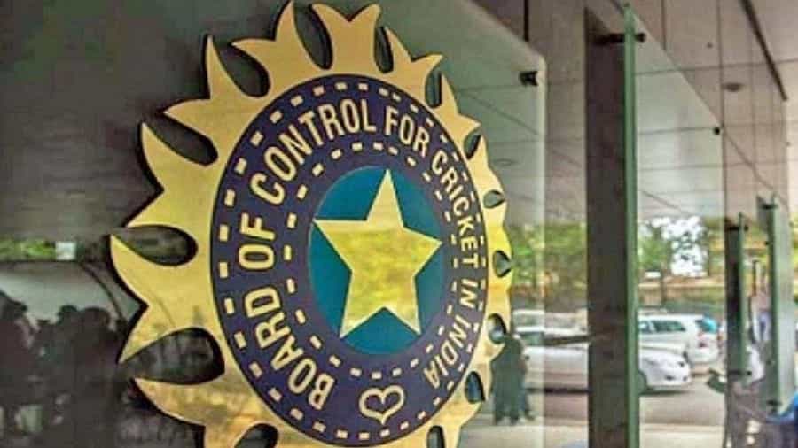 BCCI: ಬಿಸಿಸಿಐನಲ್ಲಿನ ವಿವಾದದ ನಡುವೆಯೇ ಹಿರಿಯ ಅಧಿಕಾರಿ ರಾಜೀನಾಮೆ; 10 ವರ್ಷಗಳ ಸೇವೆಗೆ ಗುಡ್ ಬೈ BCCI: ಬಿಸಿಸಿಐನಲ್ಲಿನ ವಿವಾದದ ನಡುವೆಯೇ ಹಿರಿಯ ಅಧಿಕಾರಿ ರಾಜೀನಾಮೆ; 10 ವರ್ಷಗಳ ಸೇವೆಗೆ ಗುಡ್ ಬೈ