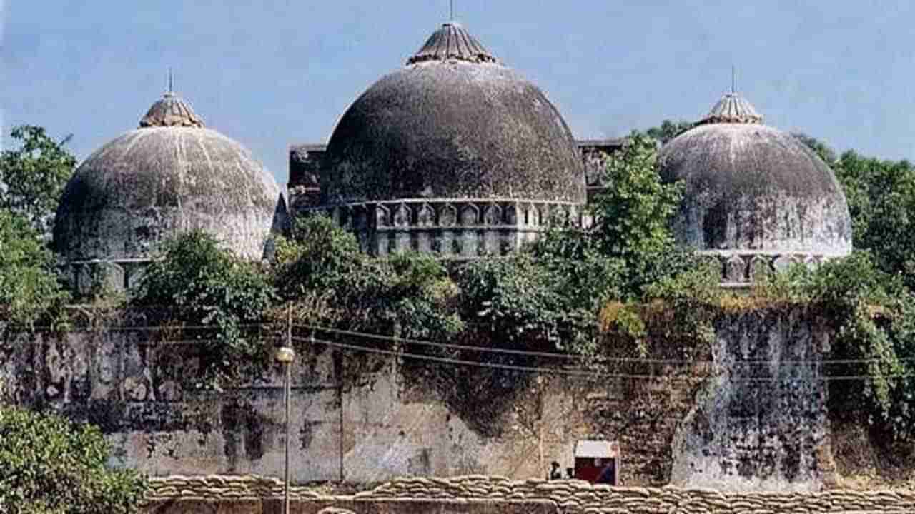 Babri Demolition Anniversary ಮಸೀದಿಯಲ್ಲಿ ಕೃಷ್ಣನ ಮೂರ್ತಿ ಪ್ರತಿಷ್ಠಾಪಿಸುವ ಬೆದರಿಕೆ; ಮಥುರಾದಲ್ಲಿ ಭಾರೀ ಭದ್ರತೆ