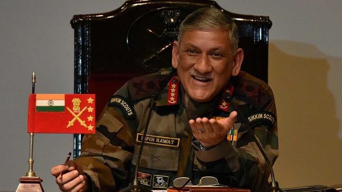 ಭಾರತೀಯ ಸೇನೆಯ ರಕ್ಷಣಾ ಪಡೆಗಳ ಮುಖ್ಯಸ್ಥರಾಗಿದ್ದ ಬಿಪಿನ್ ರಾವತ್ ಎಕ್ಸ್​​ಕ್ಲೂಸಿವ್ ಫೋಟೋಗಳು ಇಲ್ಲಿವೆ